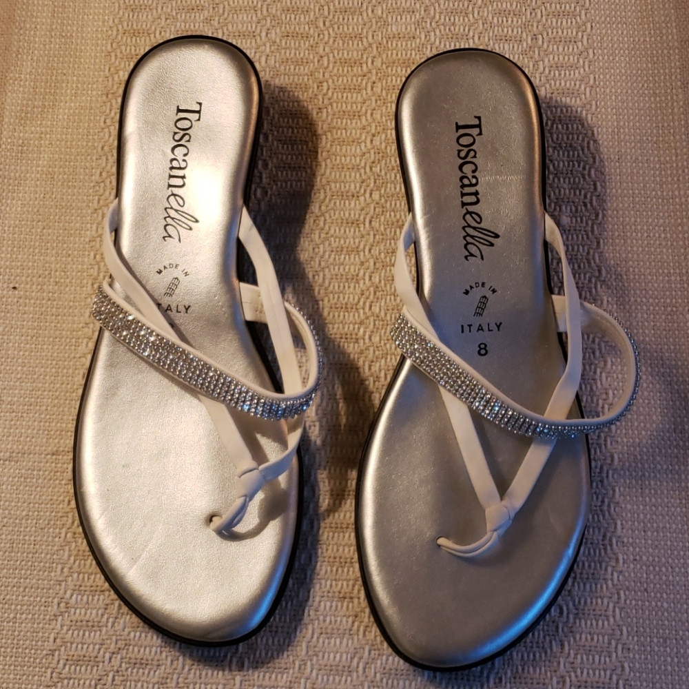 Italian Shoemakers Toscanella Silver Flip Flops